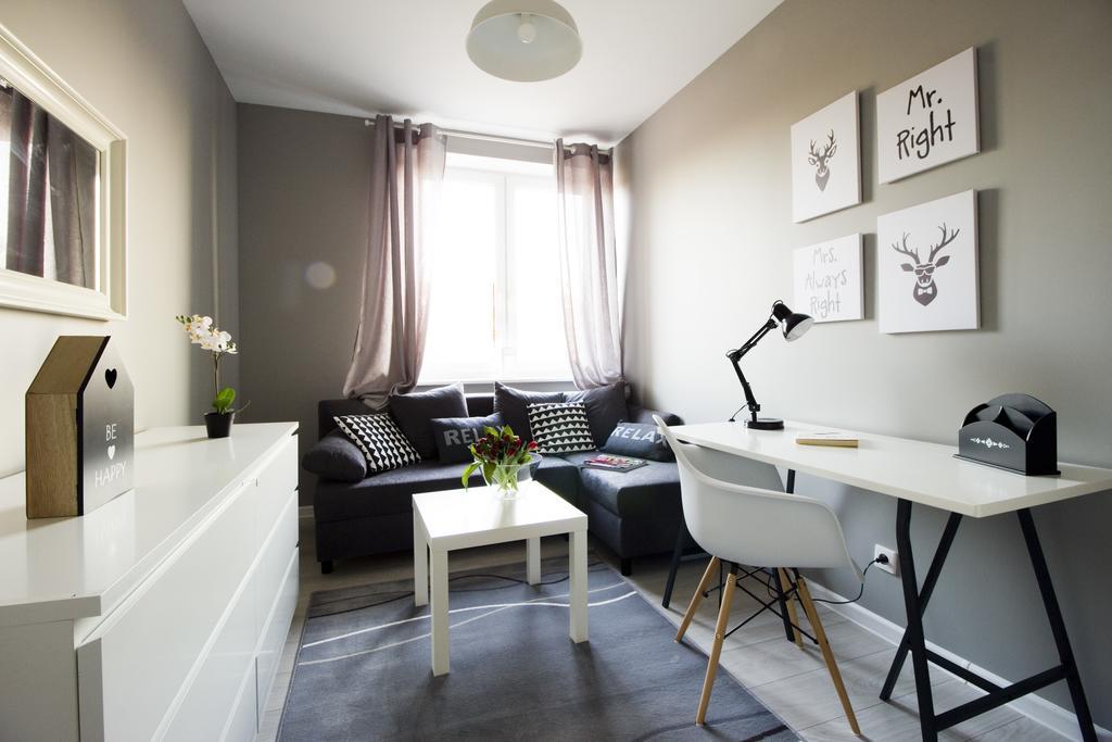 Apartament Kamienica Legionow Apartment *